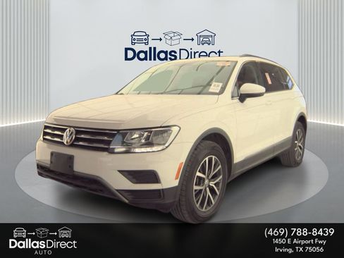 Used 2020 Volkswagen Tiguan SE image 2