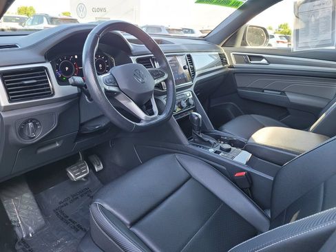 Used 2023 Volkswagen Atlas Cross Sport SEL R-Line AWD/4WD image 11