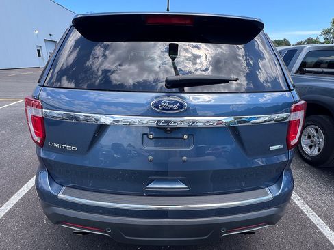 Used 2018 Ford Explorer Limited AWD/4WD image 4