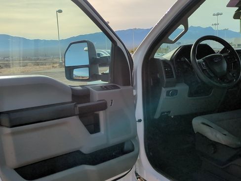 Used 2021 Ford F250 XL w/ Power Equipment Group image 12