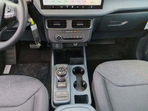 New 2026 Ford Maverick XL FWD image 19