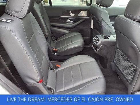 Used 2024 Mercedes-Benz GLS 450 4MATIC image 21