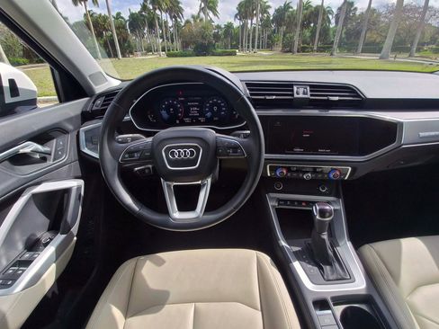 Used 2023 Audi Q3 2.0T Premium w/ Convenience Package image 7