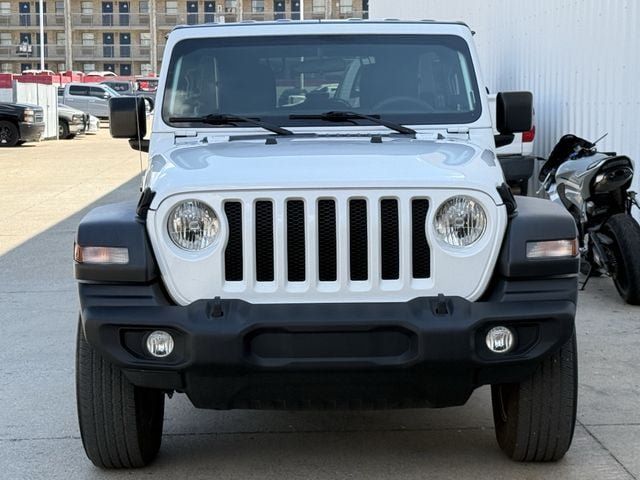 Used 2023 Jeep Wrangler Unlimited Sport AWD/4WD image 6