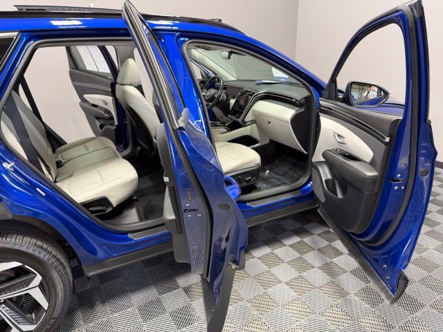 Used 2022 Hyundai Tucson Limited w/ Cargo Package AWD/4WD image 23