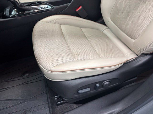 Used 2024 Buick Encore GX Avenir FWD image 18