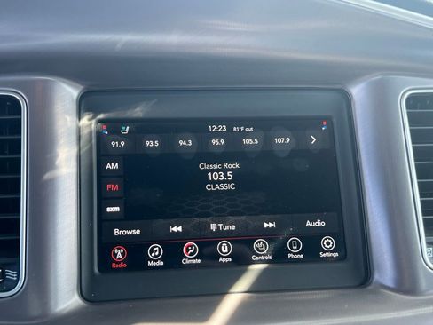 Used 2021 Dodge Charger SXT w/ Leather Interior Group image 33