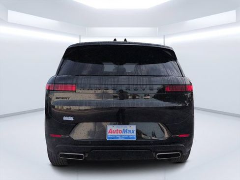 Used 2024 Land Rover Range Rover Sport Dynamic SE AWD/4WD image 4
