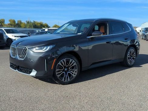 Used 2026 BMW X3 xDrive30i w/ Premium Package AWD/4WD image 2