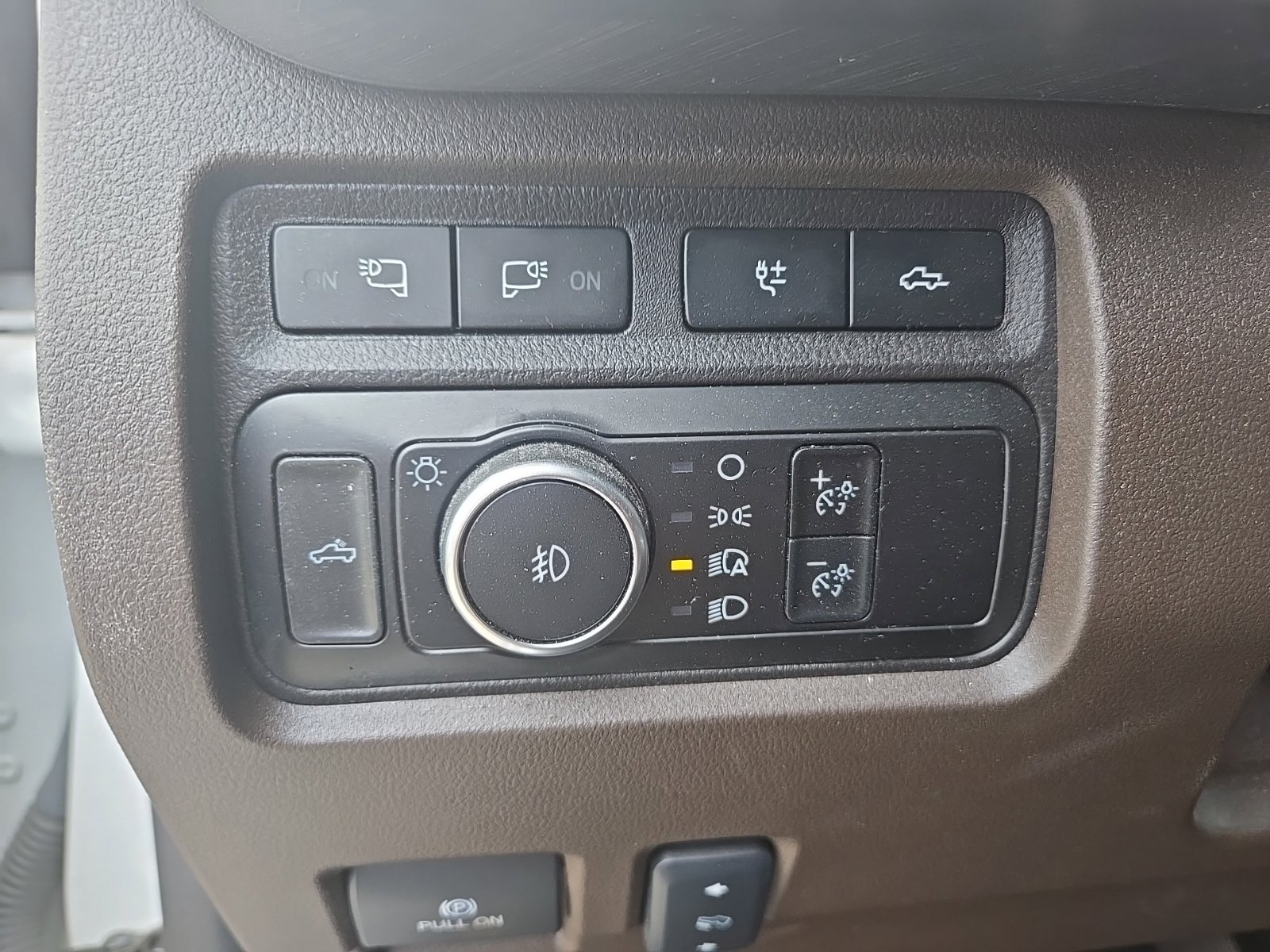 Used 2024 Ford F250 King Ranch w/ FX4 Off-Road Package AWD/4WD image 19