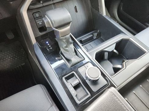 Used 2023 Toyota Tundra SR5 AWD/4WD image 18