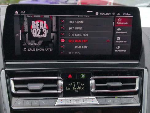 Used 2025 BMW M8 Competition image 21