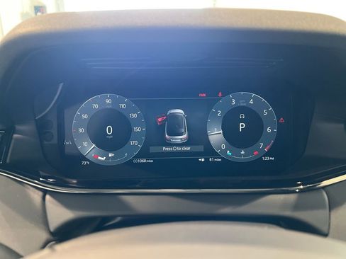 Used 2024 Land Rover Range Rover Evoque Dynamic SE image 22