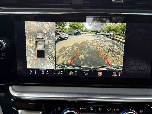 Used 2026 GMC Sierra 1500 Denali Ultimate AWD/4WD image 21