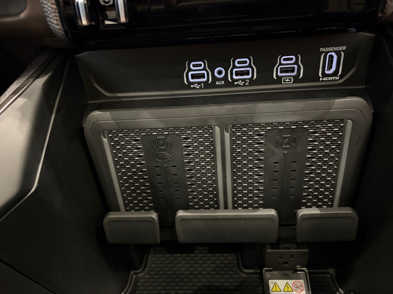 New 2026 RAM 1500 Limited AWD/4WD image 16