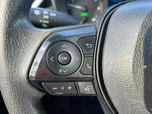 Used 2024 Toyota Corolla LE FWD image 15