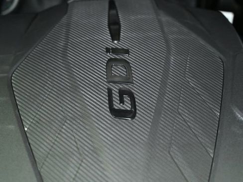 Used 2025 Kia Sorento S image 18