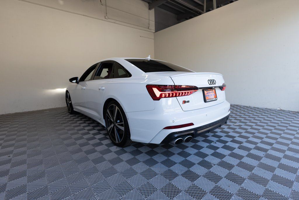 Used 2022 Audi S6 Prestige w/ Prestige Package AWD/4WD image 14