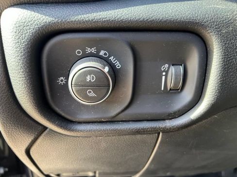 Used 2026 RAM 2500 Big Horn AWD/4WD image 17