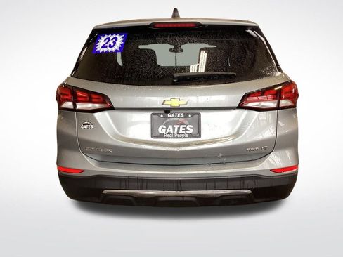 Used 2023 Chevrolet Equinox LT image 10