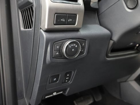 Used 2022 Ford F350 Platinum image 50