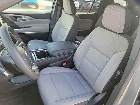New 2026 Chevrolet Traverse LT w/ Driver Confidence Package image 9