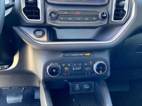 Used 2024 Ford Bronco Sport Big Bend w/ Convenience Package image 32