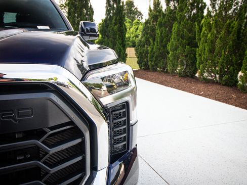 Used 2026 Toyota Tundra SR5 w/ TRD Off-Road Package AWD/4WD image 5