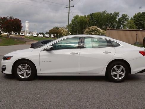 Used 2024 Chevrolet Malibu LS FWD image 4