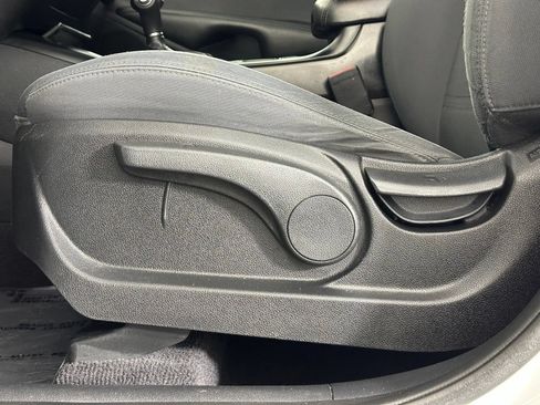 Used 2016 Kia Sorento AWD image 7