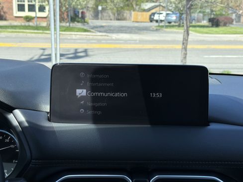 Used 2023 MAZDA CX-5 AWD 2.5 S w/ Premium Package image 22