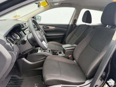 Used 2019 Nissan Rogue Sport S AWD/4WD image 19