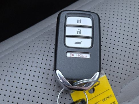 Used 2018 Honda CR-V Touring image 34