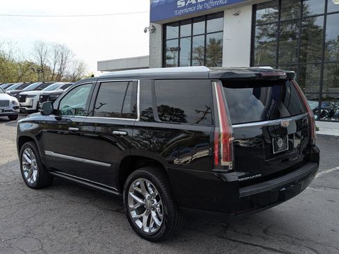 Used 2020 Cadillac Escalade Platinum AWD/4WD image 10