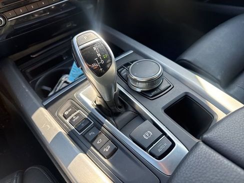 Used 2018 BMW X5 xDrive50i image 32