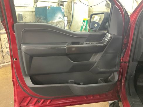 Used 2022 Ford F150 XLT w/ Equipment Group 302A High image 17