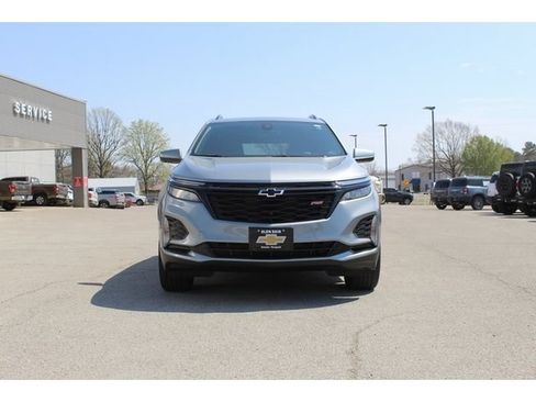 Used 2024 Chevrolet Equinox RS AWD/4WD image 8