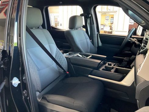 Used 2026 Toyota Tundra SR5 AWD/4WD image 21