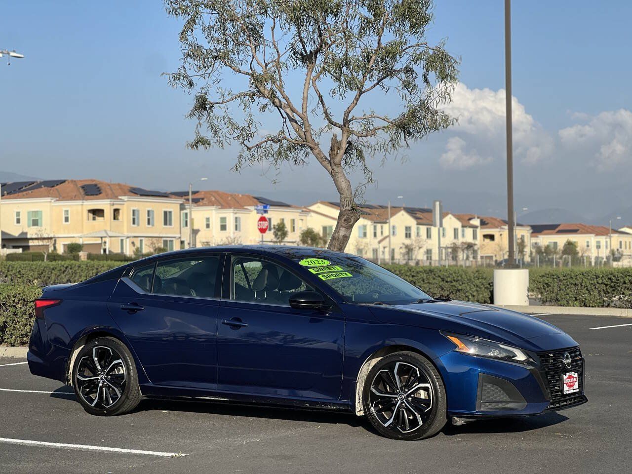 Used 2023 Nissan Altima 2.5 SR w/ SR Premium Package FWD image 19