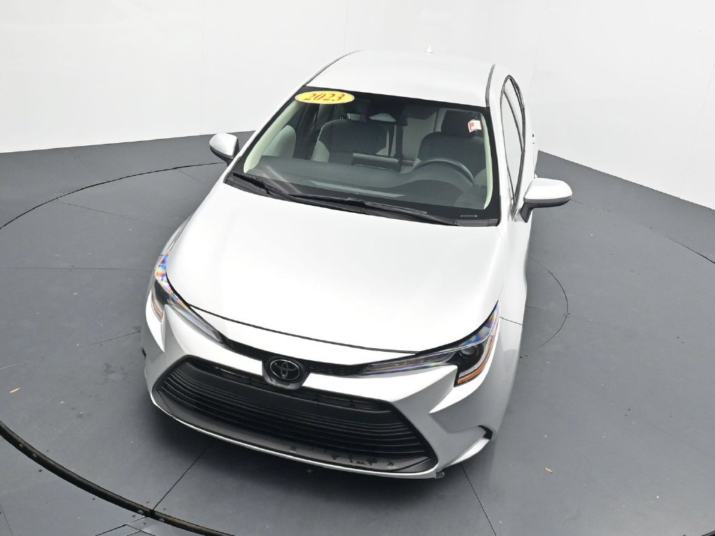 Used 2023 Toyota Corolla LE FWD image 25