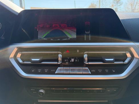 Used 2022 BMW 430i xDrive Convertible w/ Convenience Package image 17