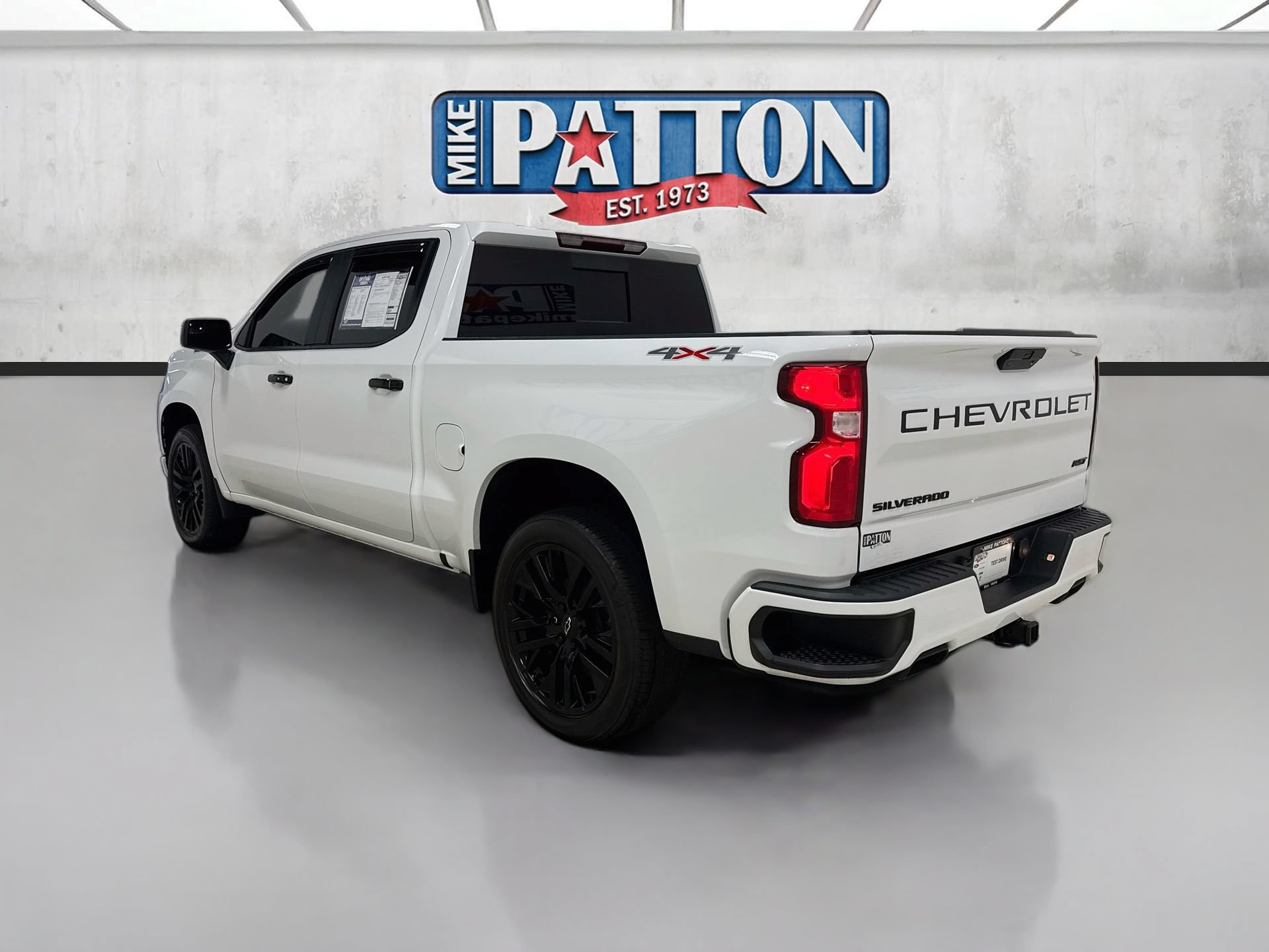 Used 2022 Chevrolet Silverado 1500 RST w/ Rally Edition AWD/4WD image 5