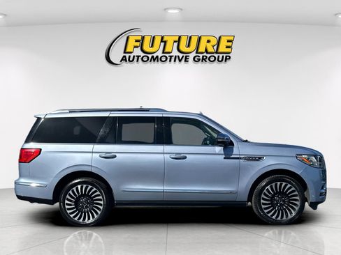 Certified 2020 Lincoln Navigator Black Label w/ Cargo Convenience Package AWD/4WD image 2
