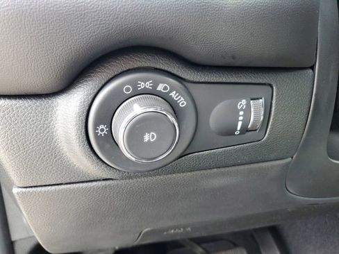 Used 2023 Dodge Durango R/T AWD/4WD image 12