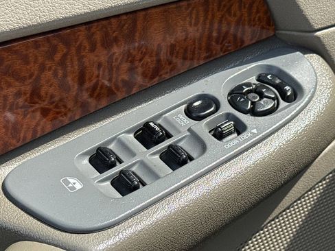 Used 2006 Dodge Ram 3500 Truck SLT w/ Quad Cab Big Horn Value Group image 21