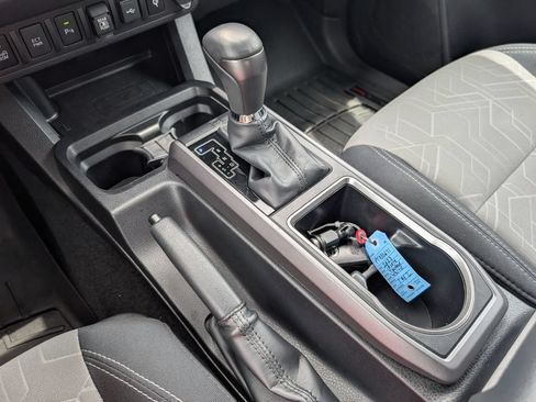 Used 2023 Toyota Tacoma TRD Sport w/ Technology Package RWD image 18