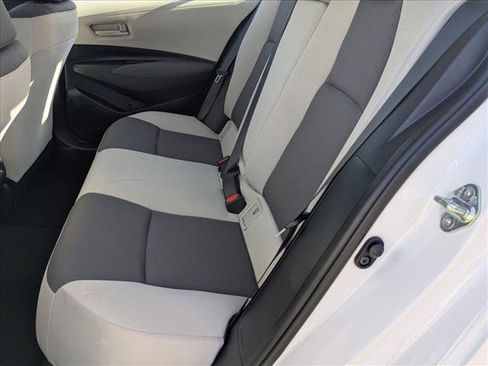 Used 2025 Toyota Corolla LE FWD image 16
