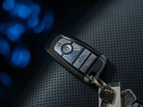 Certified 2023 Ford F150 Lariat w/ Equipment Group 502A High image 57