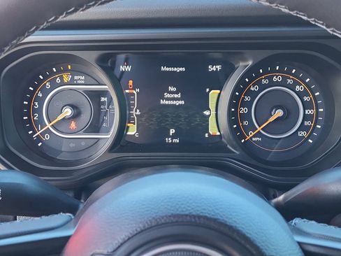 New 2025 Jeep Gladiator Mojave image 11