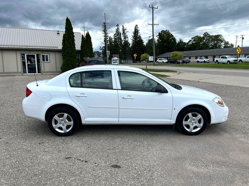 Used 2007 Chevrolet Cobalt LS w/ Enhanced Safety Package image 6